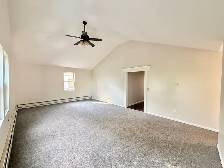 558 Columbia Ave #1 — Photo 5