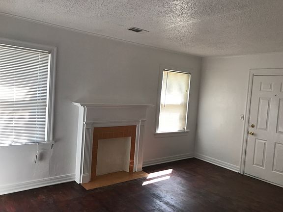 2nd image of 2021 NE 19th St