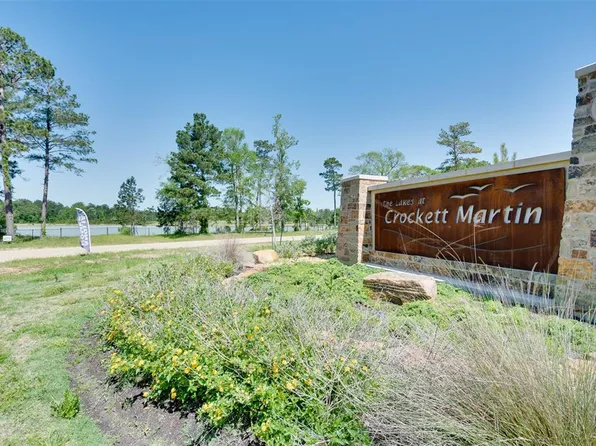 398 Shoreview Drive, Conroe, TX 77303