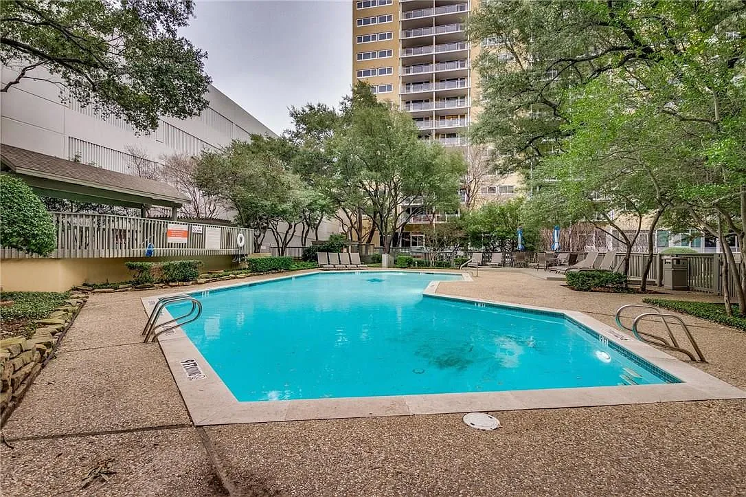 1 bed, 772 sqft, $2,100 — Photo 4