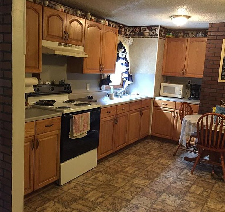 2nd image of 485 McCorkle Rd