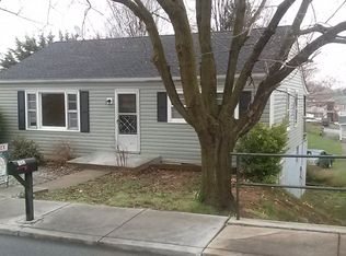 703 Grubert Ave, Staunton, VA 24401