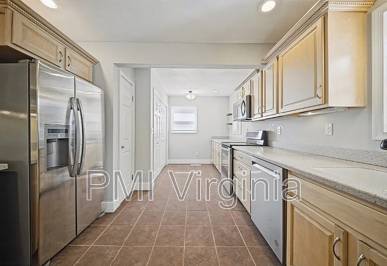 1641 E Bayview Blvd — Photo 6