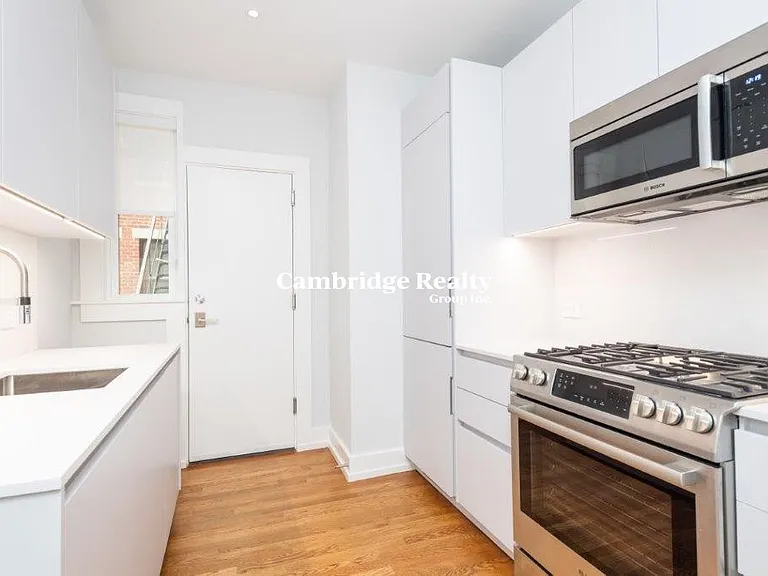 17 Forest St #23T — Photo 2