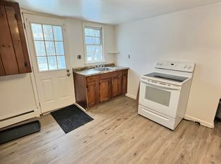 4 Pilgrim Ter FLOOR 2, Poughkeepsie, NY 12601