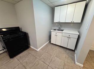 50 S 2nd St, Elizabeth, NJ 07206