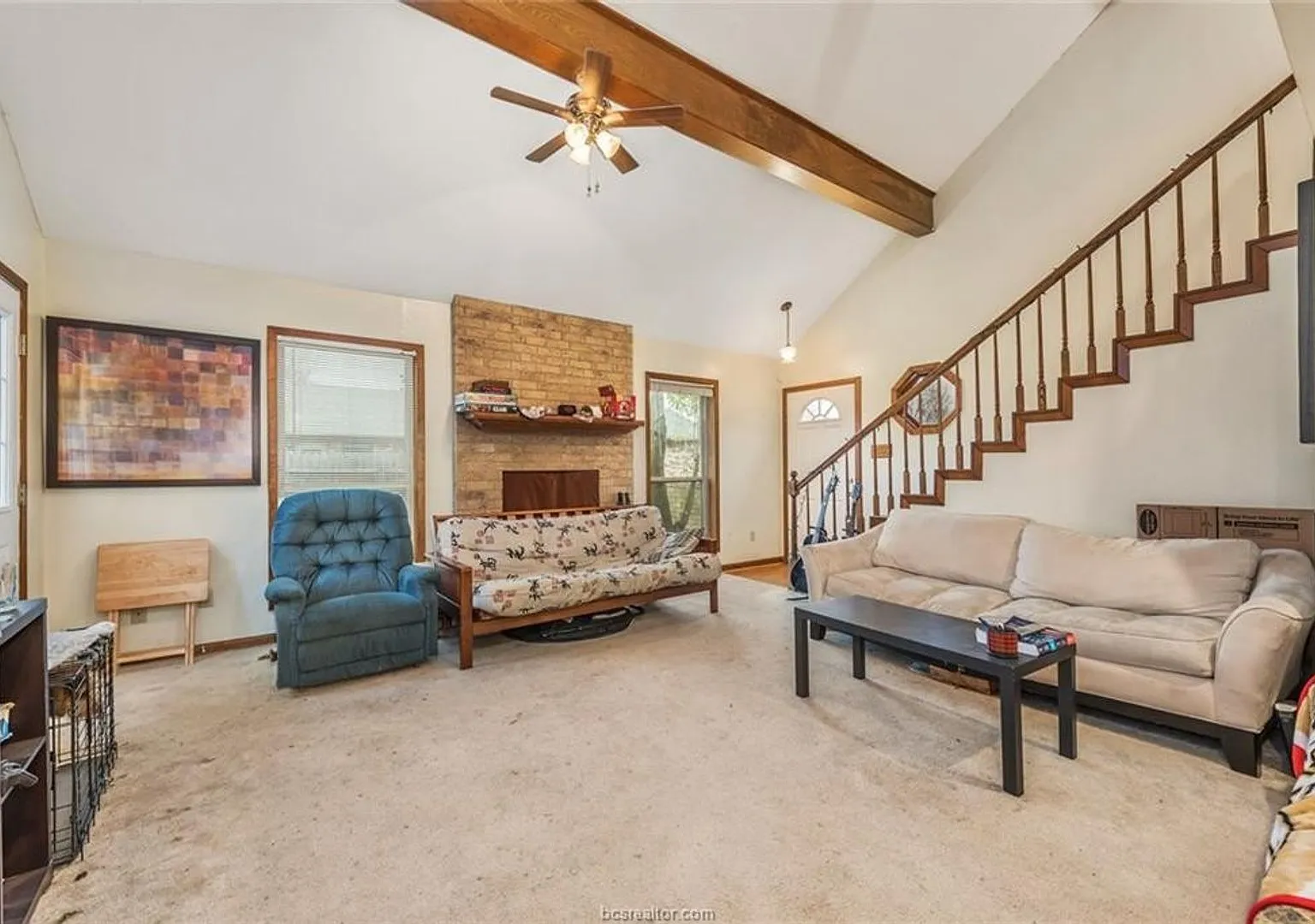 1203 Hardwood Sublease — Photo 4