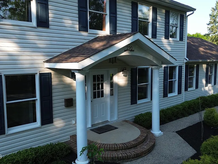 220 Branch Ave — Photo 64