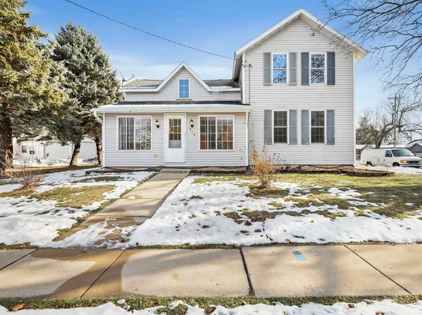 706 Hubbell St, Marshall, WI 53559