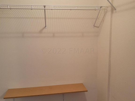 5th image of 222 Langer Ave S