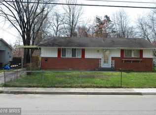 903 Regency Rd, Woodbridge, VA 22191