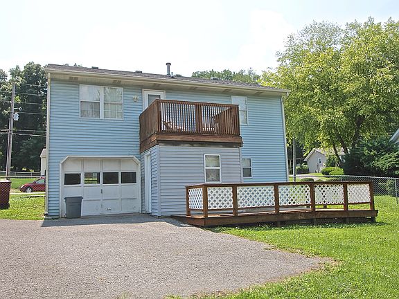 5th image of 132 Upper Stone Ave