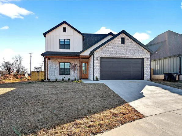 1601 S 23rd Pl, Rogers, AR 72758