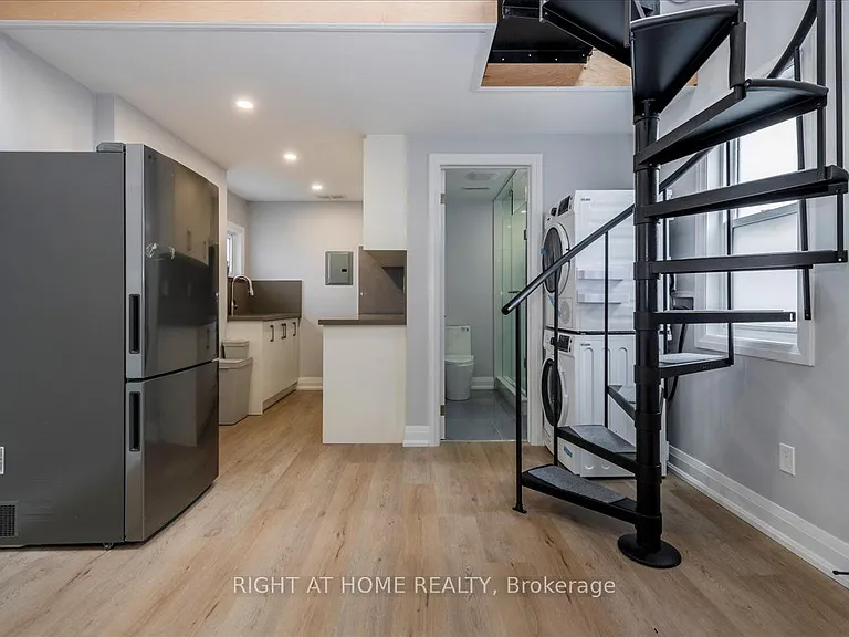 241 Rockaway Beach Pl — Photo 35