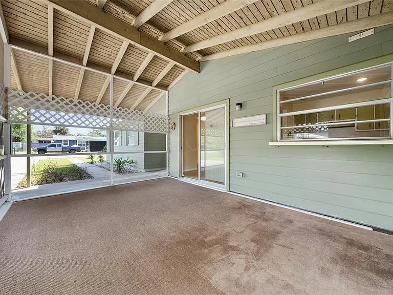 14644 SW 35th Terrace Rd — Photo 17