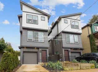 4530 SW Luradel St, Portland, OR 97219