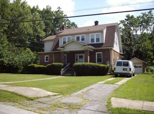 530 Parkway Ave, Bluefield, WV 24701