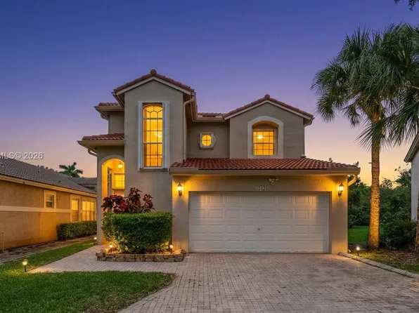 1282 NW 171st Ter, Pembroke Pines, FL 33028