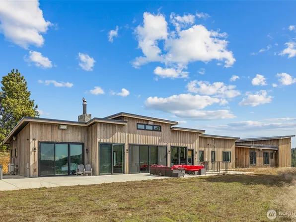 2697 Hidden Valley Rd, Cle Elum, WA 98922