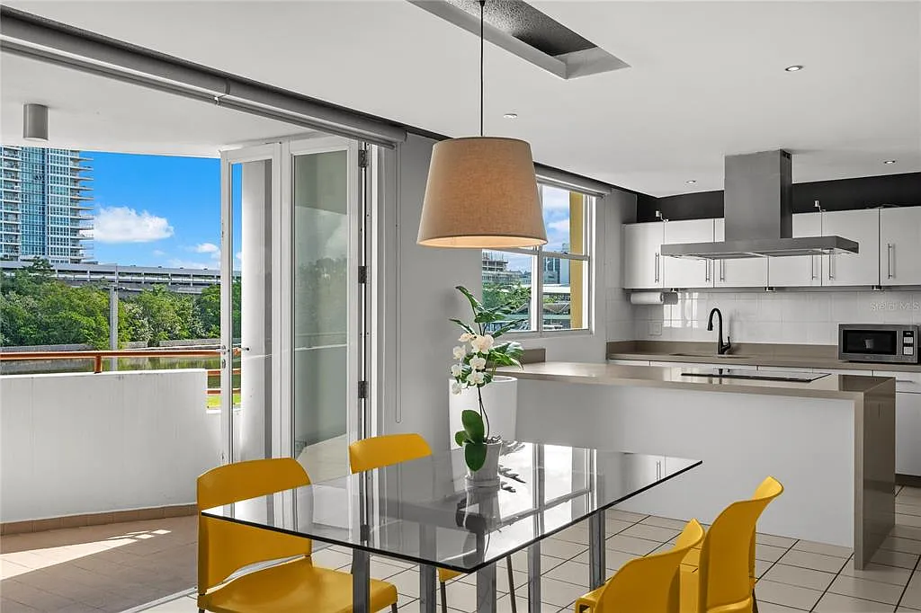 Building Photo - O-302 Bayside Cove