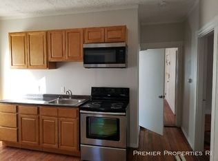 238 Magnolia St #1, Providence, RI 02909