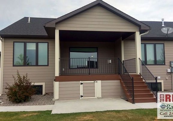 3rd image of 3039 Golden Acres Dr