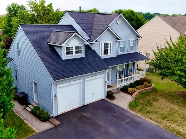 249 Hook Dr, Martinsburg, WV 25405