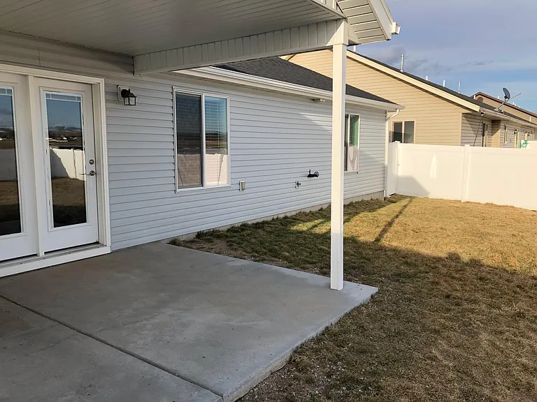 894 S Von Elm Dr — Photo 22