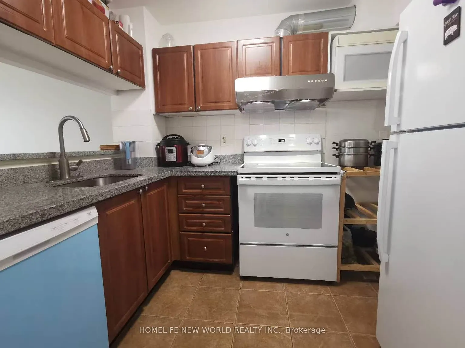 2 bed, $3,000 — Photo 4
