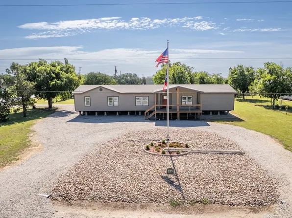 105 Boyett Dr, Brownwood, TX 76801