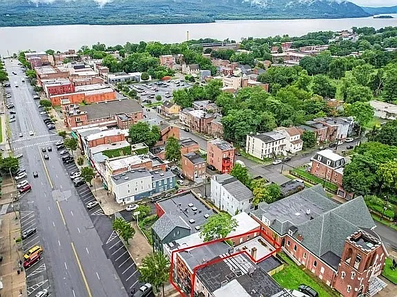1 bed, $1,575 — Photo 3