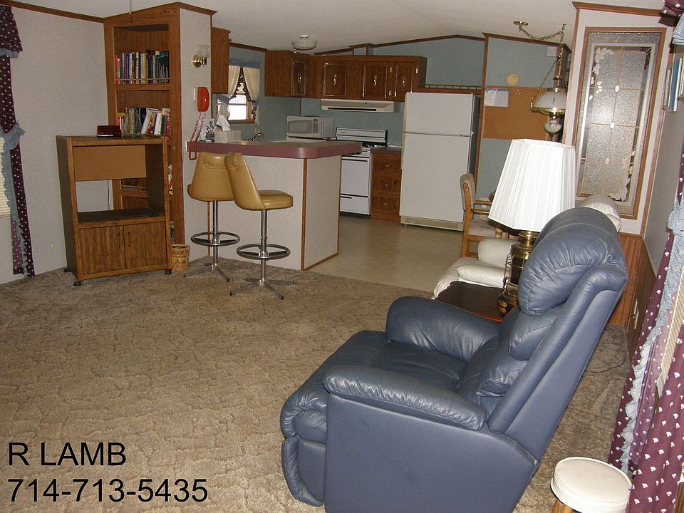 2nd image of 1511 Bamboo Cir