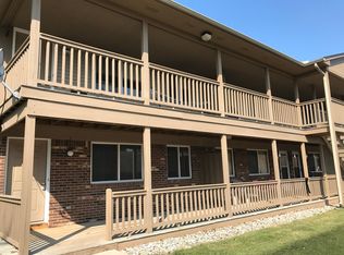 1687 S Riverside Ave APT 18, Saint Clair, MI 48079