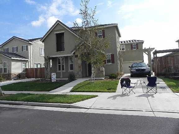 1st image of 3189 Hopland St