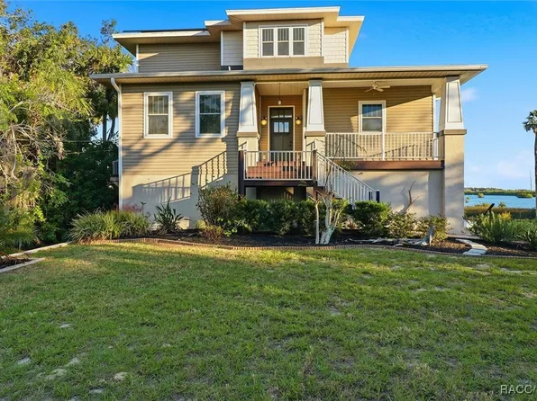 14211 W Saint Martins Rd, Crystal River, FL 34429