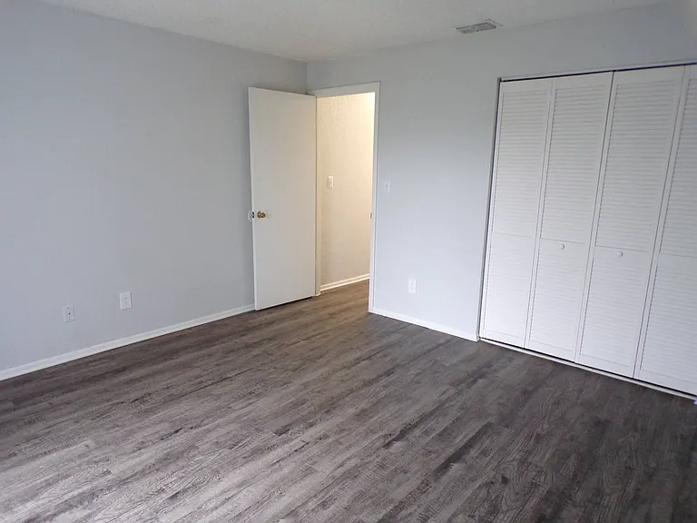 Springwood Villas — Photo 25