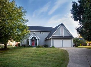 189 Southwind Way, Greenwood, IN