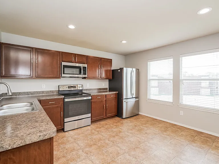 12640 Lost Prairie Dr — Photo 8