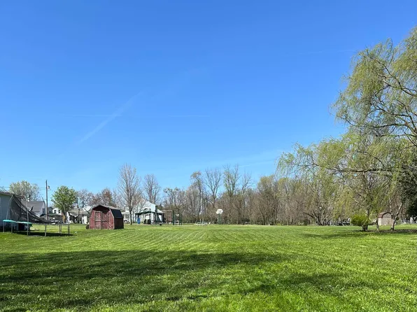 LOT 5 Mercer St, Ligonier, IN 46767
