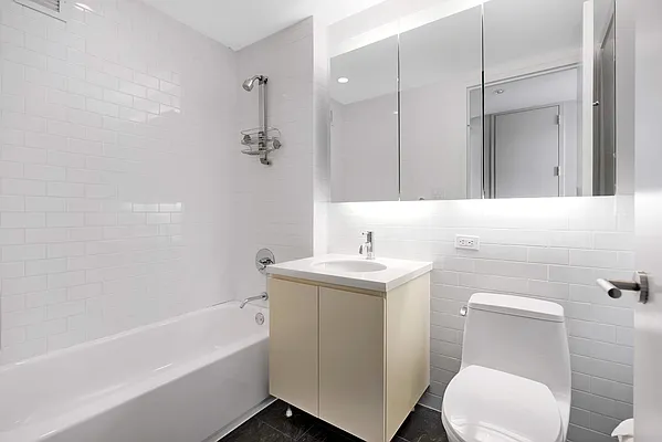 Rented by Compass | media 12