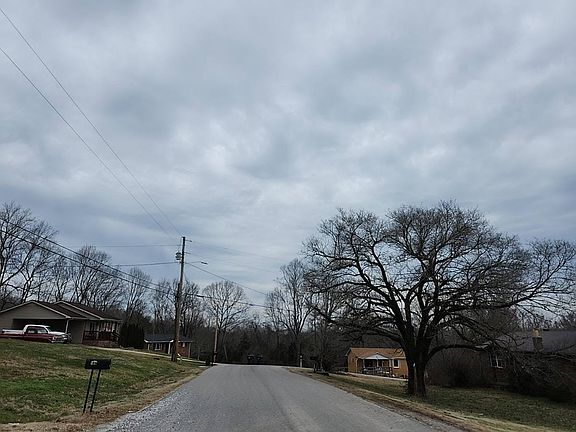 5th image of 105 Gilliam Ln