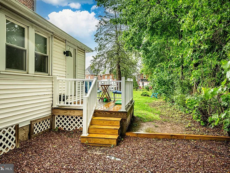 314 Walnut St #1 — Photo 14