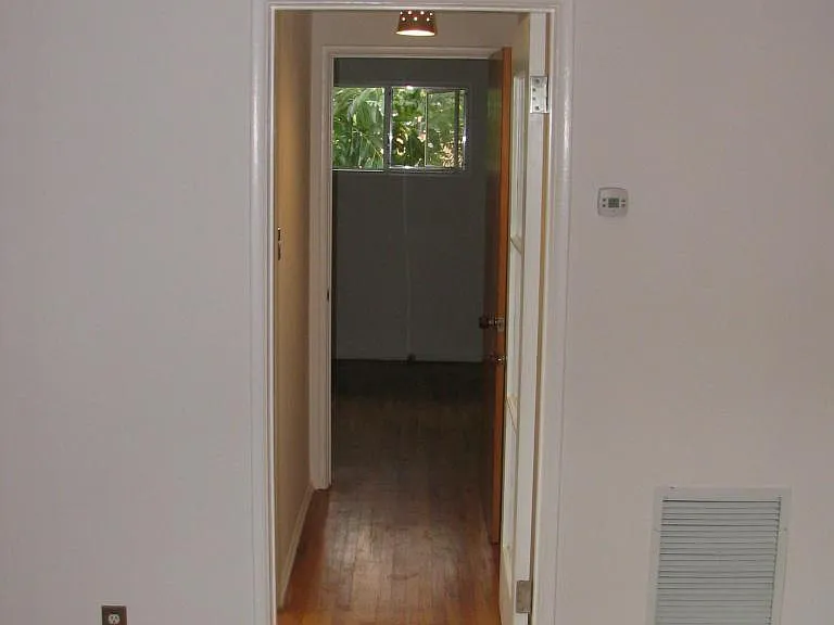3310 Effie St — Photo 20