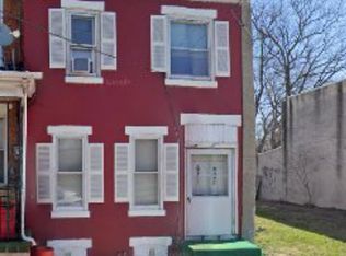902 Mount Ephraim Ave, Camden, NJ 08103