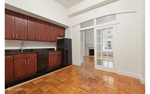 Rented by Douglas Elliman | media 10