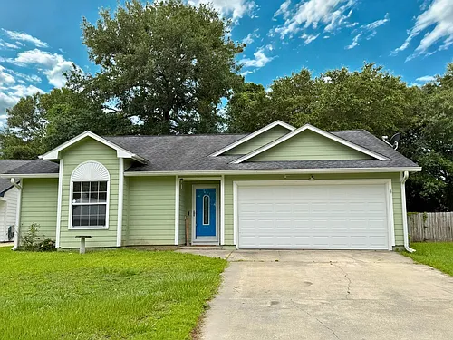 143 Lake Jordan Blvd Photo 1