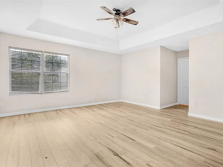 410 Laurel Sage Dr — Photo 15