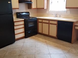 520 NE Knox St APT C, Blue Springs, MO 64014
