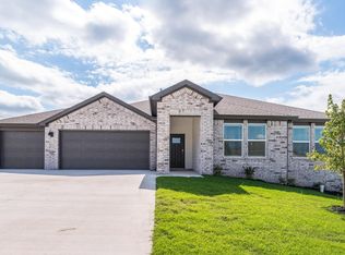 1031 Vista Ave, Prairie Grove, AR 72753