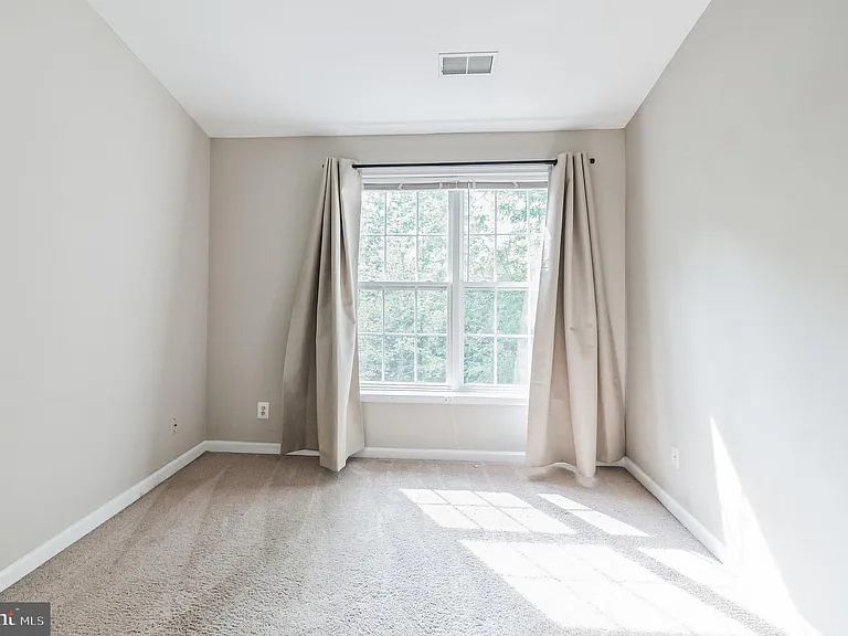 12876 Fair Valley Ct — Photo 19